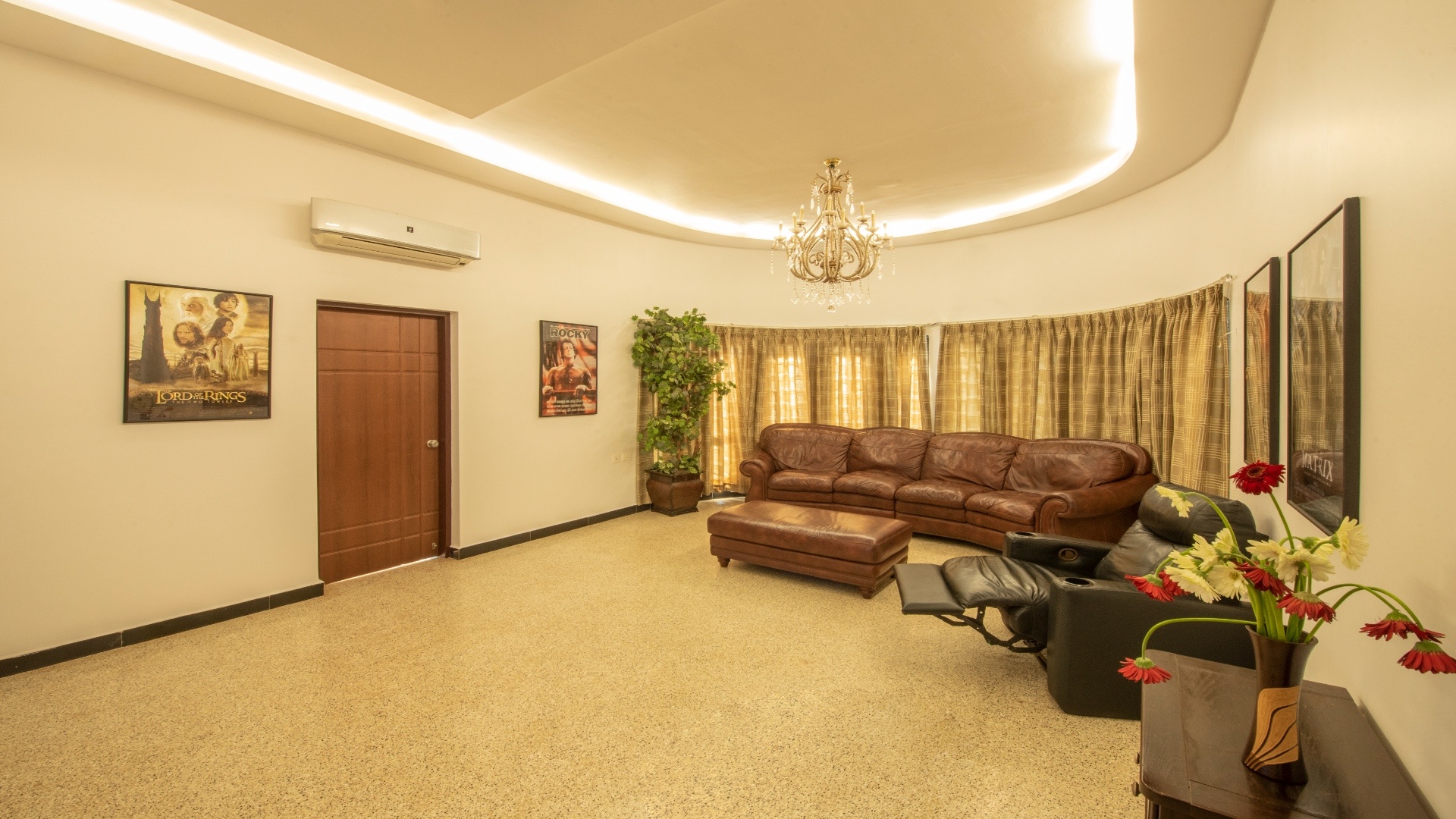 Insights 91 City Hotel vs Resort Stay: Which is Better for Your Trip to Coastal Karnataka?